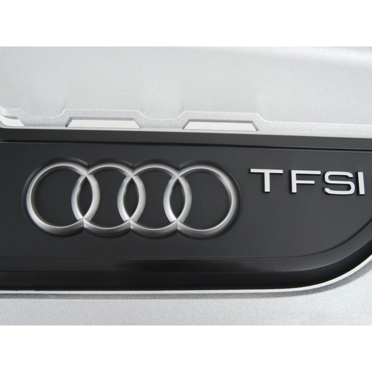 Original Motorabdeckung AUDI